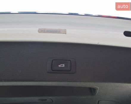 Белый Ауди Ку 5, объемом двигателя 2 л и пробегом 98 тыс. км за 15900 $, фото 34 на Automoto.ua