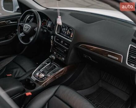 Белый Ауди Ку 5, объемом двигателя 1.98 л и пробегом 170 тыс. км за 14600 $, фото 56 на Automoto.ua