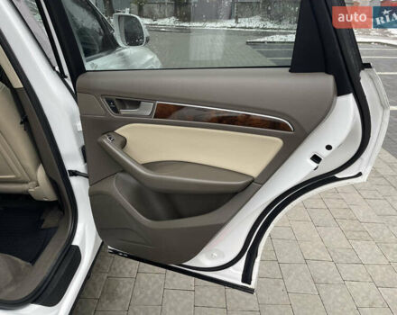 Білий Ауді Ку 5, об'ємом двигуна 2 л та пробігом 250 тис. км за 13999 $, фото 30 на Automoto.ua