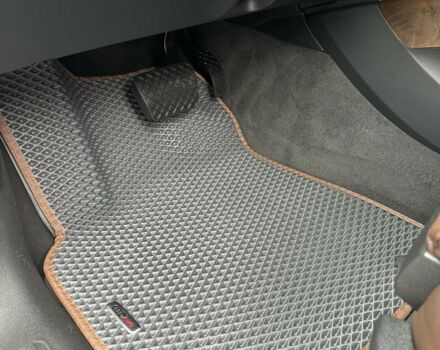 Белый Ауди Ку 5, объемом двигателя 3 л и пробегом 153 тыс. км за 21000 $, фото 4 на Automoto.ua