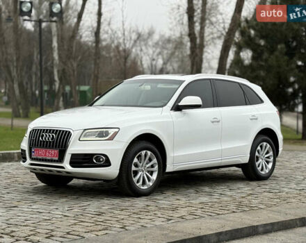 Белый Ауди Ку 5, объемом двигателя 1.98 л и пробегом 229 тыс. км за 15000 $, фото 9 на Automoto.ua