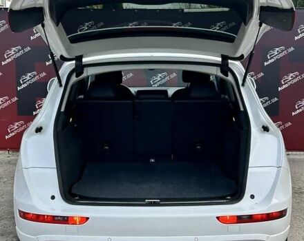 Білий Ауді Ку 5, об'ємом двигуна 1.98 л та пробігом 226 тис. км за 16900 $, фото 14 на Automoto.ua