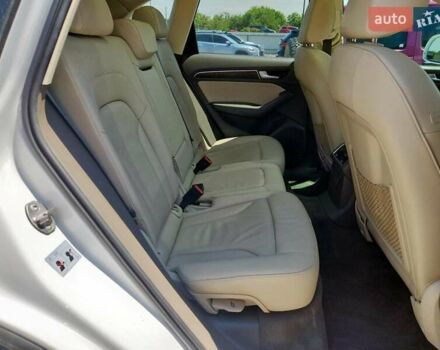 Белый Ауди Ку 5, объемом двигателя 1.98 л и пробегом 132 тыс. км за 2600 $, фото 9 на Automoto.ua