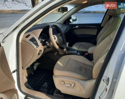 Белый Ауди Ку 5, объемом двигателя 1.98 л и пробегом 115 тыс. км за 16900 $, фото 8 на Automoto.ua