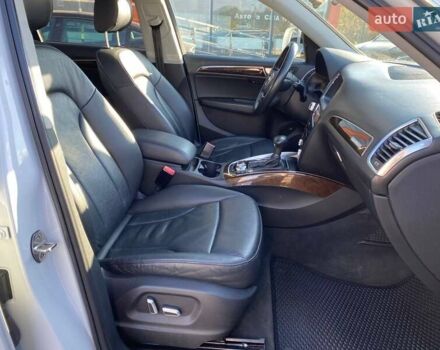 Белый Ауди Ку 5, объемом двигателя 1.98 л и пробегом 107 тыс. км за 15500 $, фото 25 на Automoto.ua