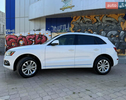 Белый Ауди Ку 5, объемом двигателя 1.98 л и пробегом 229 тыс. км за 16000 $, фото 3 на Automoto.ua