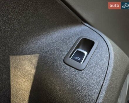 Белый Ауди Ку 5, объемом двигателя 1.98 л и пробегом 152 тыс. км за 17700 $, фото 39 на Automoto.ua