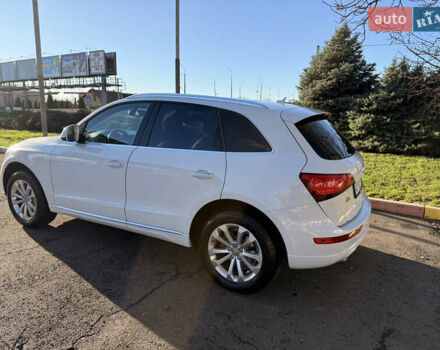 Белый Ауди Ку 5, объемом двигателя 1.98 л и пробегом 139 тыс. км за 16499 $, фото 4 на Automoto.ua