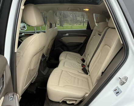 Белый Ауди Ку 5, объемом двигателя 1.98 л и пробегом 229 тыс. км за 15000 $, фото 45 на Automoto.ua