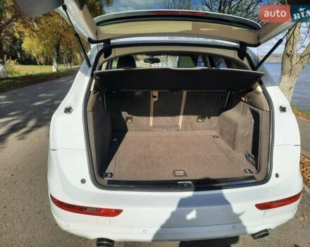 Белый Ауди Ку 5, объемом двигателя 1.98 л и пробегом 115 тыс. км за 16900 $, фото 12 на Automoto.ua