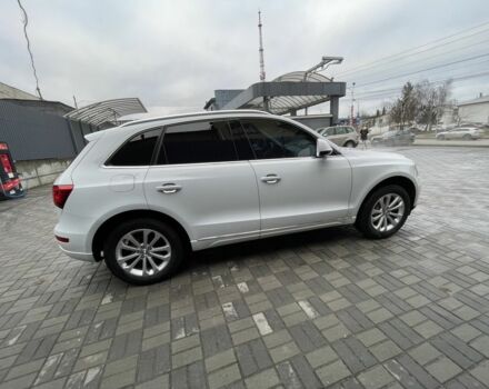 Білий Ауді Ку 5, об'ємом двигуна 2 л та пробігом 153 тис. км за 15999 $, фото 6 на Automoto.ua