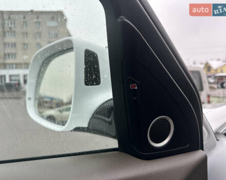 Білий Ауді Ку 5, об'ємом двигуна 2 л та пробігом 200 тис. км за 14990 $, фото 34 на Automoto.ua