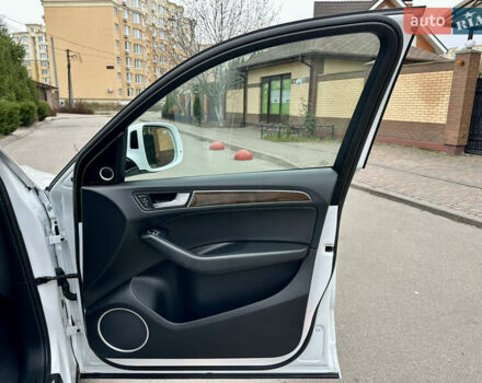 Белый Ауди Ку 5, объемом двигателя 1.98 л и пробегом 191 тыс. км за 16999 $, фото 23 на Automoto.ua