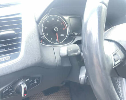 Білий Ауді Ку 5, об'ємом двигуна 1.98 л та пробігом 206 тис. км за 12950 $, фото 12 на Automoto.ua