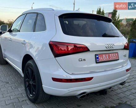 Белый Ауди Ку 5, объемом двигателя 2 л и пробегом 125 тыс. км за 14350 $, фото 6 на Automoto.ua