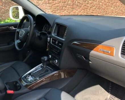 Белый Ауди Ку 5, объемом двигателя 2 л и пробегом 101 тыс. км за 10700 $, фото 16 на Automoto.ua