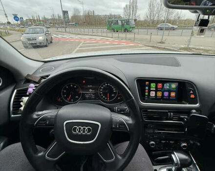 Белый Ауди Ку 5, объемом двигателя 1.98 л и пробегом 141 тыс. км за 17500 $, фото 15 на Automoto.ua