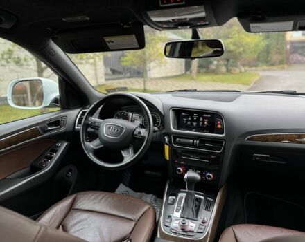 Білий Ауді Ку 5, об'ємом двигуна 2 л та пробігом 169 тис. км за 14800 $, фото 8 на Automoto.ua