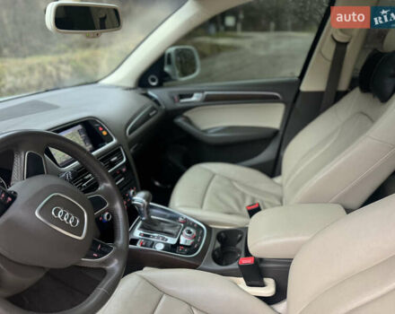 Білий Ауді Ку 5, об'ємом двигуна 1.98 л та пробігом 130 тис. км за 16950 $, фото 77 на Automoto.ua