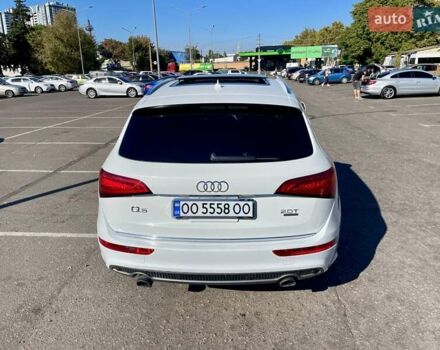 Белый Ауди Ку 5, объемом двигателя 1.98 л и пробегом 170 тыс. км за 18500 $, фото 4 на Automoto.ua