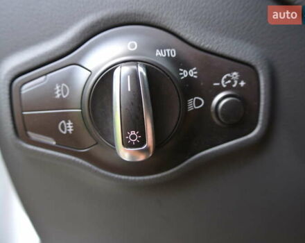 Белый Ауди Ку 5, объемом двигателя 1.98 л и пробегом 146 тыс. км за 17900 $, фото 49 на Automoto.ua