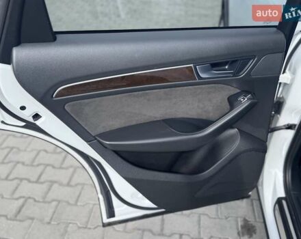 Білий Ауді Ку 5, об'ємом двигуна 1.97 л та пробігом 185 тис. км за 25500 $, фото 36 на Automoto.ua