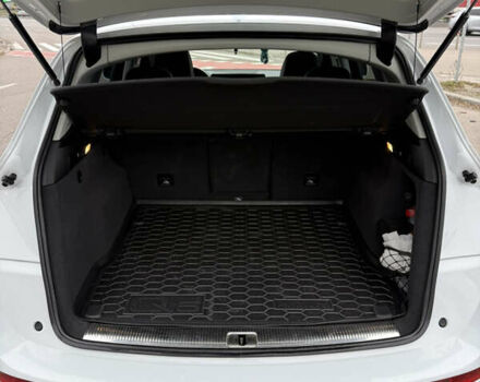 Белый Ауди Ку 5, объемом двигателя 1.98 л и пробегом 141 тыс. км за 17500 $, фото 5 на Automoto.ua