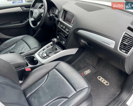 Белый Ауди Ку 5, объемом двигателя 1.98 л и пробегом 144 тыс. км за 15490 $, фото 31 на Automoto.ua