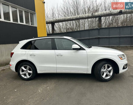 Белый Ауди Ку 5, объемом двигателя 2 л и пробегом 130 тыс. км за 17500 $, фото 7 на Automoto.ua