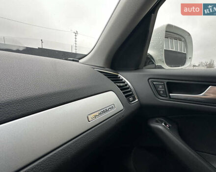 Белый Ауди Ку 5, объемом двигателя 2 л и пробегом 130 тыс. км за 17500 $, фото 48 на Automoto.ua