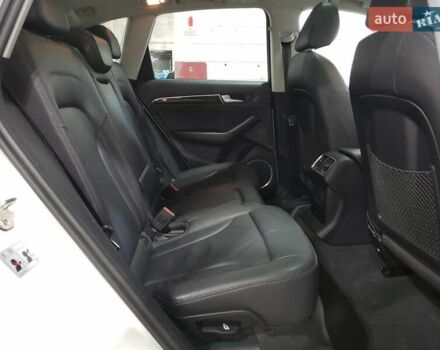 Білий Ауді Ку 5, об'ємом двигуна 1.98 л та пробігом 151 тис. км за 2950 $, фото 10 на Automoto.ua