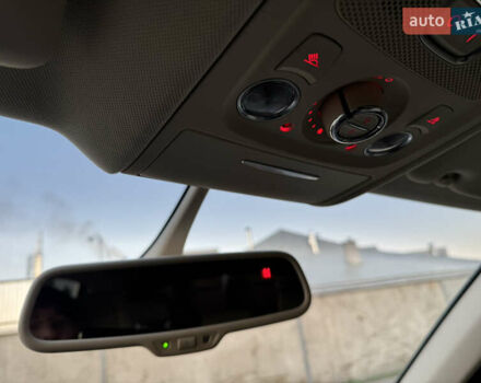 Білий Ауді Ку 5, об'ємом двигуна 2 л та пробігом 173 тис. км за 15700 $, фото 59 на Automoto.ua