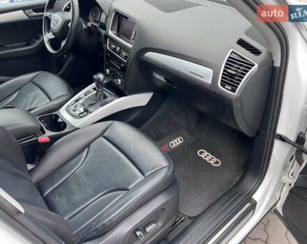 Белый Ауди Ку 5, объемом двигателя 1.98 л и пробегом 144 тыс. км за 15490 $, фото 29 на Automoto.ua