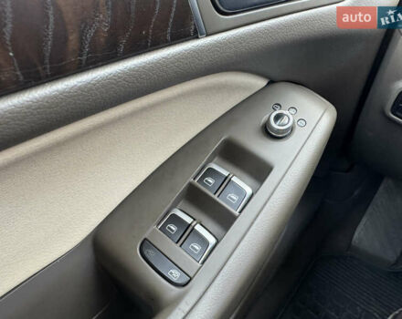 Белый Ауди Ку 5, объемом двигателя 1.98 л и пробегом 175 тыс. км за 17100 $, фото 19 на Automoto.ua