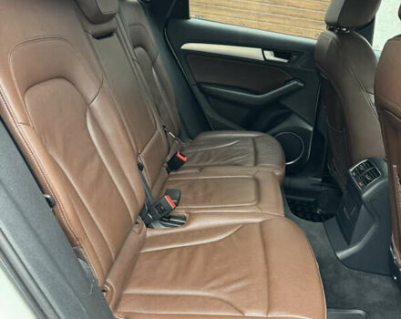 Белый Ауди Ку 5, объемом двигателя 2 л и пробегом 126 тыс. км за 19900 $, фото 30 на Automoto.ua