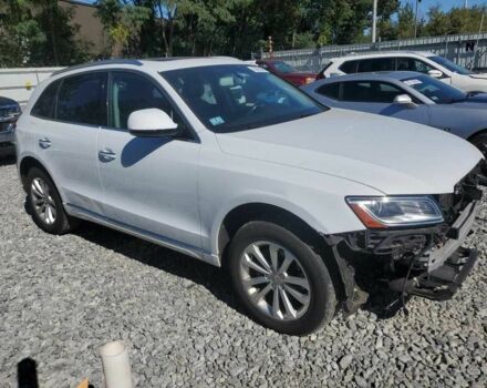 Белый Ауди Ку 5, объемом двигателя 2 л и пробегом 99 тыс. км за 2900 $, фото 3 на Automoto.ua