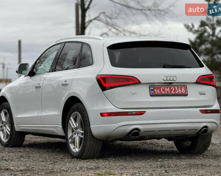 Білий Ауді Ку 5, об'ємом двигуна 2 л та пробігом 137 тис. км за 16850 $, фото 16 на Automoto.ua