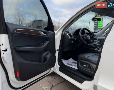 Белый Ауди Ку 5, объемом двигателя 2 л и пробегом 167 тыс. км за 16499 $, фото 45 на Automoto.ua