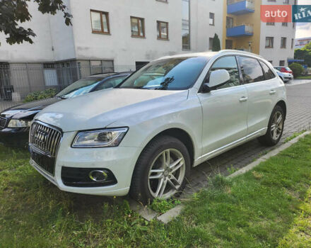 Белый Ауди Ку 5, объемом двигателя 1.98 л и пробегом 136 тыс. км за 16000 $, фото 1 на Automoto.ua