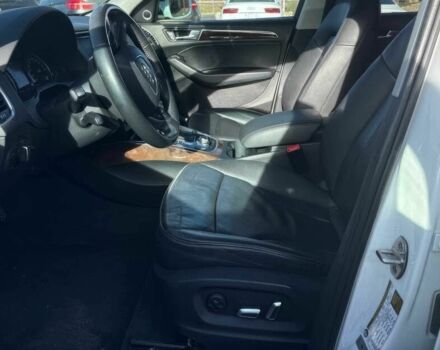 Белый Ауди Ку 5, объемом двигателя 2 л и пробегом 80 тыс. км за 3100 $, фото 7 на Automoto.ua