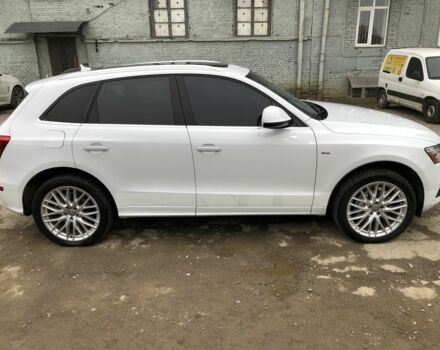 Білий Ауді Ку 5, об'ємом двигуна 2 л та пробігом 176 тис. км за 19350 $, фото 6 на Automoto.ua