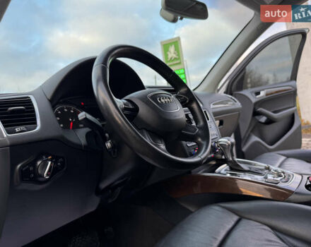 Белый Ауди Ку 5, объемом двигателя 2 л и пробегом 167 тыс. км за 16499 $, фото 51 на Automoto.ua