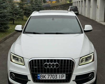 Белый Ауди Ку 5, объемом двигателя 2 л и пробегом 126 тыс. км за 19900 $, фото 3 на Automoto.ua