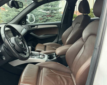 Белый Ауди Ку 5, объемом двигателя 2 л и пробегом 126 тыс. км за 19900 $, фото 17 на Automoto.ua