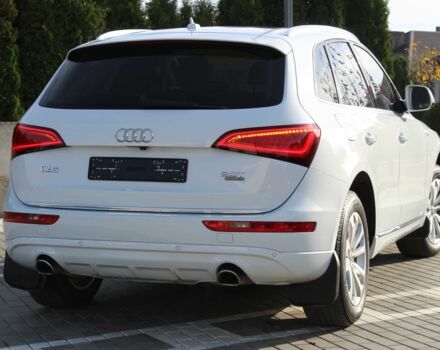 Білий Ауді Ку 5, об'ємом двигуна 2 л та пробігом 150 тис. км за 16900 $, фото 3 на Automoto.ua