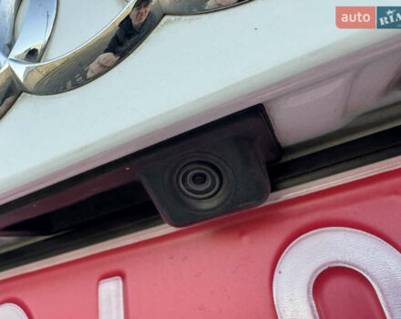 Білий Ауді Ку 5, об'ємом двигуна 2 л та пробігом 173 тис. км за 15700 $, фото 38 на Automoto.ua