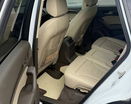 Белый Ауди Ку 5, объемом двигателя 1.98 л и пробегом 180 тыс. км за 18000 $, фото 8 на Automoto.ua