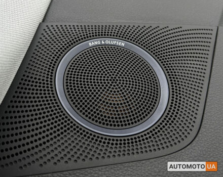 Белый Ауди Ку 5, объемом двигателя 2 л и пробегом 147 тыс. км за 18900 $, фото 22 на Automoto.ua