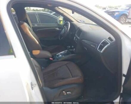 Білий Ауді Ку 5, об'ємом двигуна 2 л та пробігом 106 тис. км за 2900 $, фото 4 на Automoto.ua