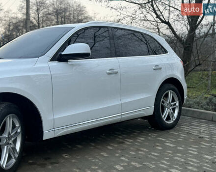 Білий Ауді Ку 5, об'ємом двигуна 1.98 л та пробігом 130 тис. км за 16950 $, фото 10 на Automoto.ua